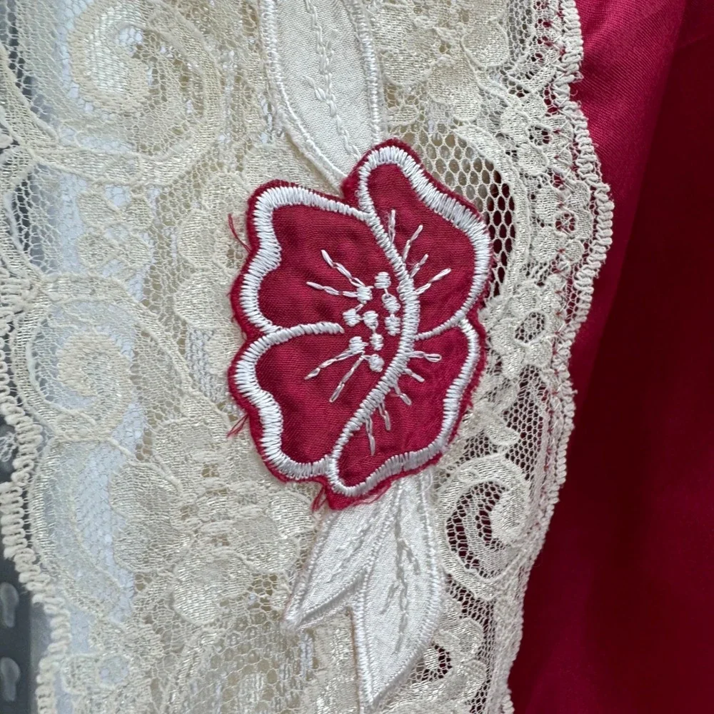 Wendy Ann Women's M Red Lace‎ Floral Kimono Robe Jacket Sheer Sleeve Boho Chic